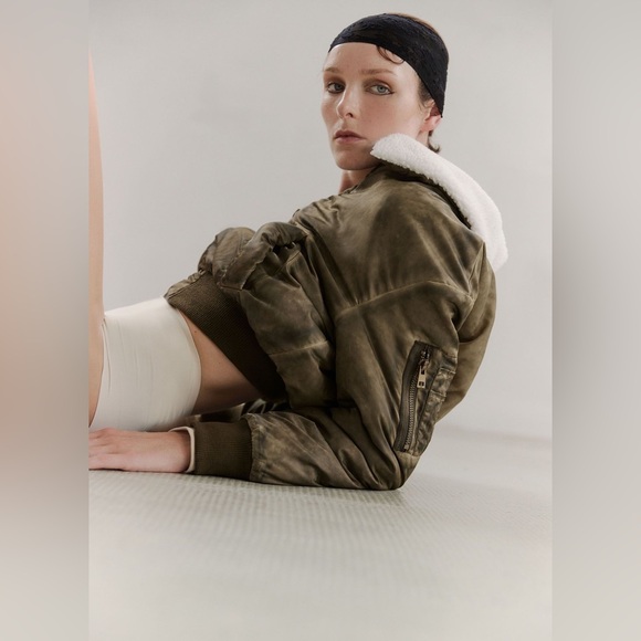 ZARA ~ DISTRESSED EFFECT NYLON BOMBER Jacket - Picture 17 of 17